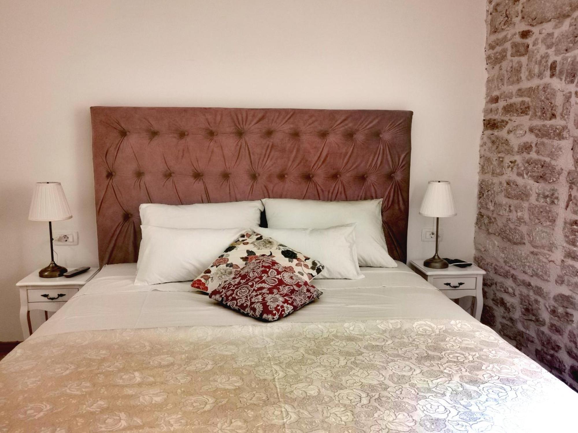 L&L Rooms Royal シベニク 部屋 写真